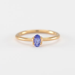 Tanzanite Gold ring Violet front view