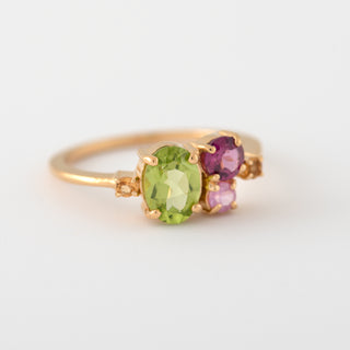 Peridot, Pink Sapphire, Rhodolite, and Citrine cluster ring Taylor left view