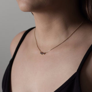 Citrine necklace Hailey worn on model