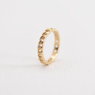 Gold Band Mimi side view