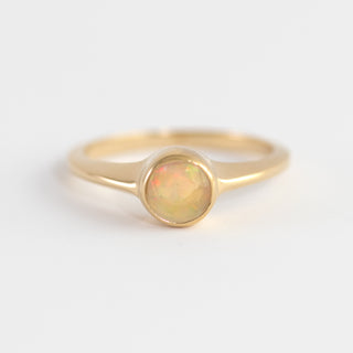 Opal on gold ring Ohana
