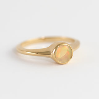 Opal and gold ring Ohana top view